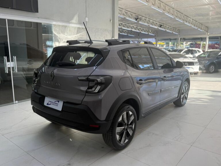 WhatsApp Image 2025-10-14 at 08.43.22