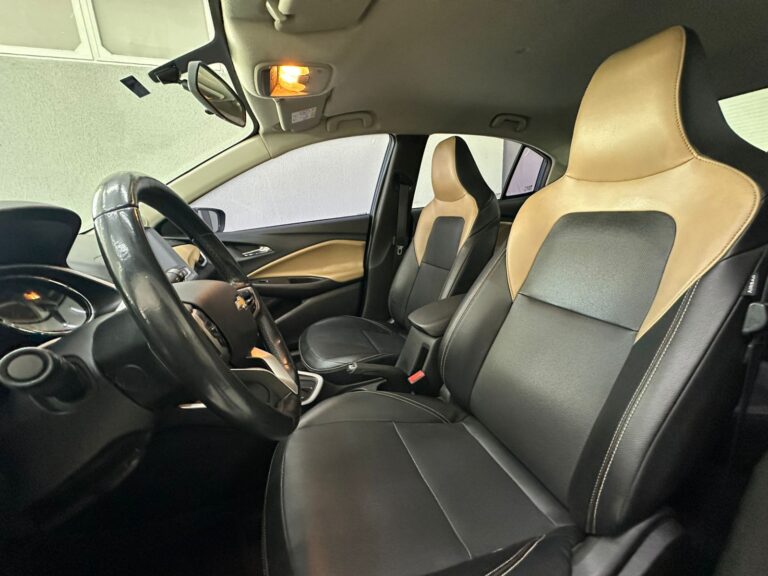 WhatsApp Image 2025-11-04 at 14.06.54 (1)