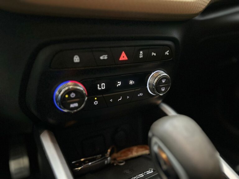 WhatsApp Image 2025-11-04 at 14.06.54