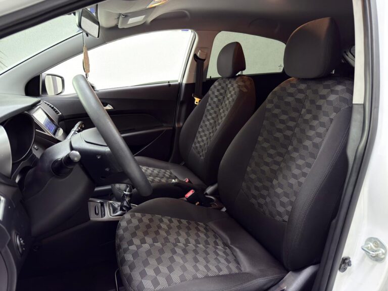 WhatsApp Image 2025-12-09 at 08.36.33 (4)