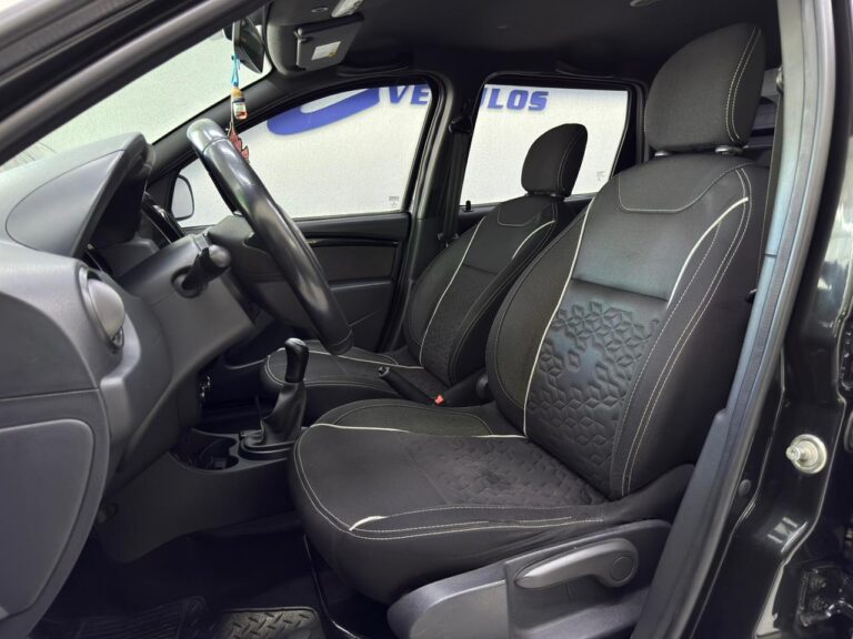 WhatsApp Image 2025-12-13 at 09.49.15 (3)