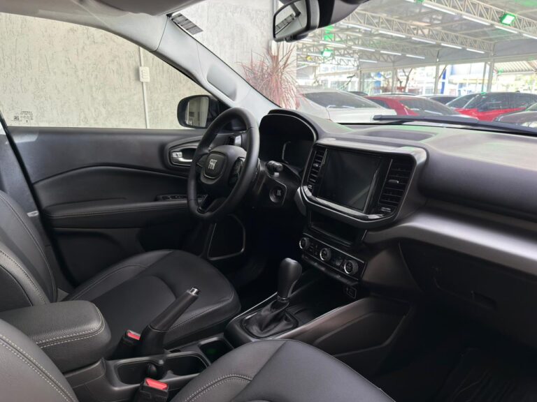 WhatsApp Image 2025-12-18 at 16.28.35 (3)