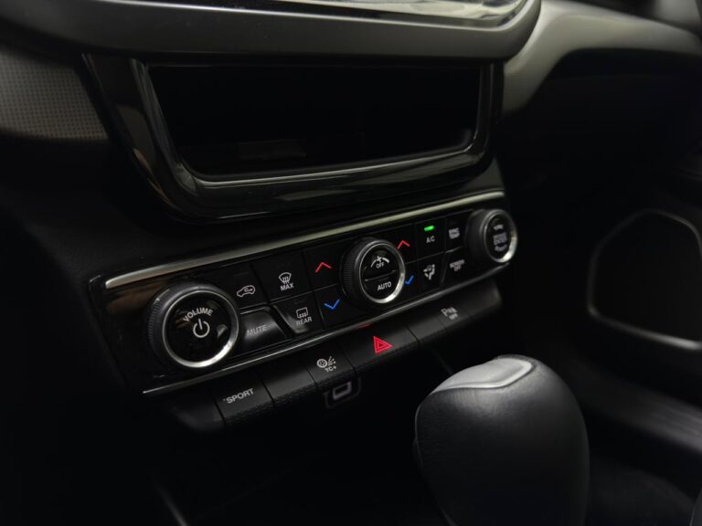 WhatsApp Image 2025-12-18 at 16.28.37 (1)