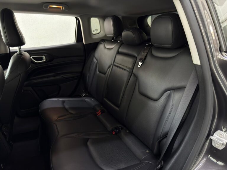 WhatsApp Image 2025-12-02 at 14.50.26 (1)