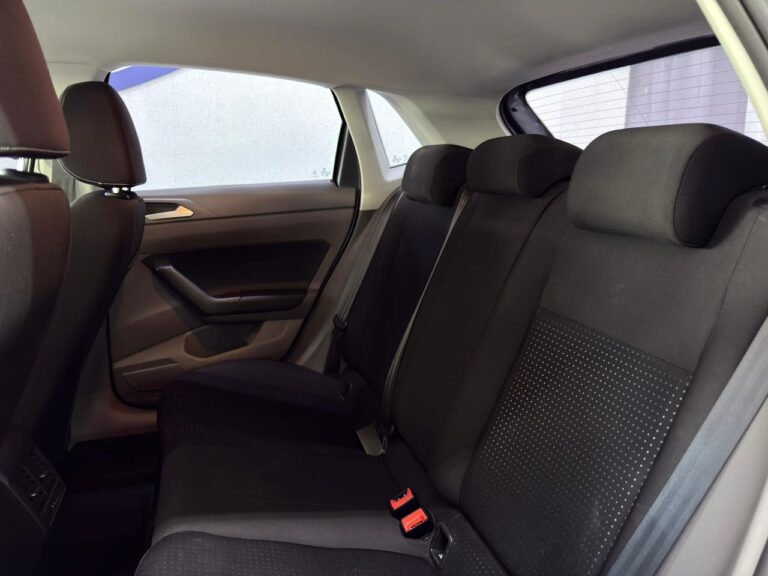 WhatsApp Image 2025-12-11 at 09.27.28