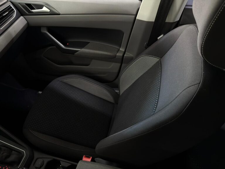 WhatsApp Image 2025-12-11 at 09.27.29